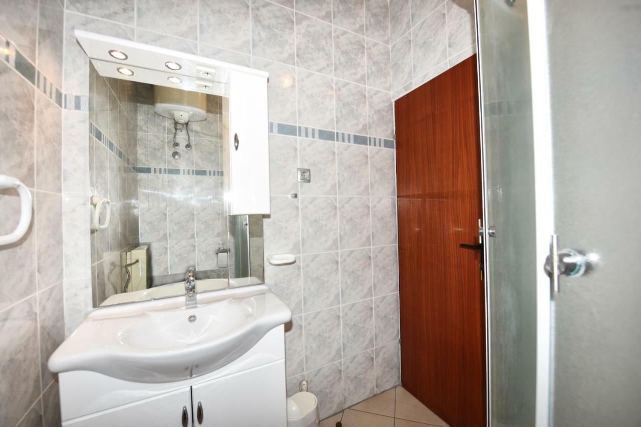 Apartment Nena Funtana