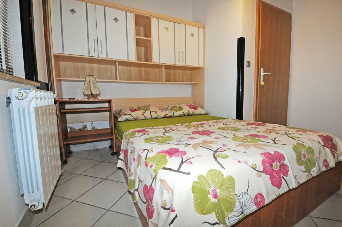 Nena Apartment *