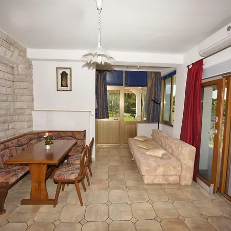 Apartments Nena Funtana Exterior photo