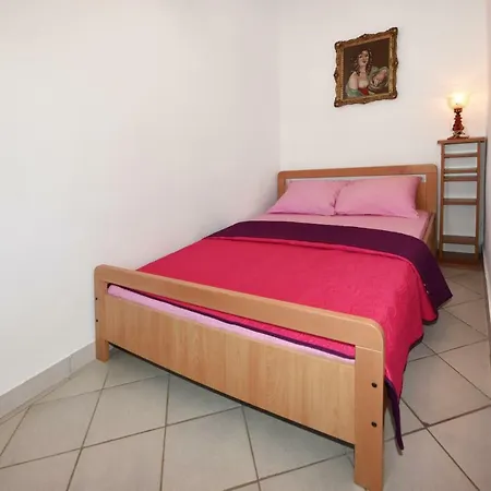 Apartments Nena Funtana Exterior photo