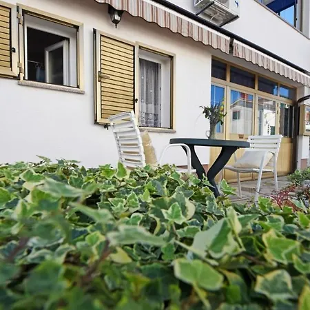 Apartments Nena Funtana Exterior photo