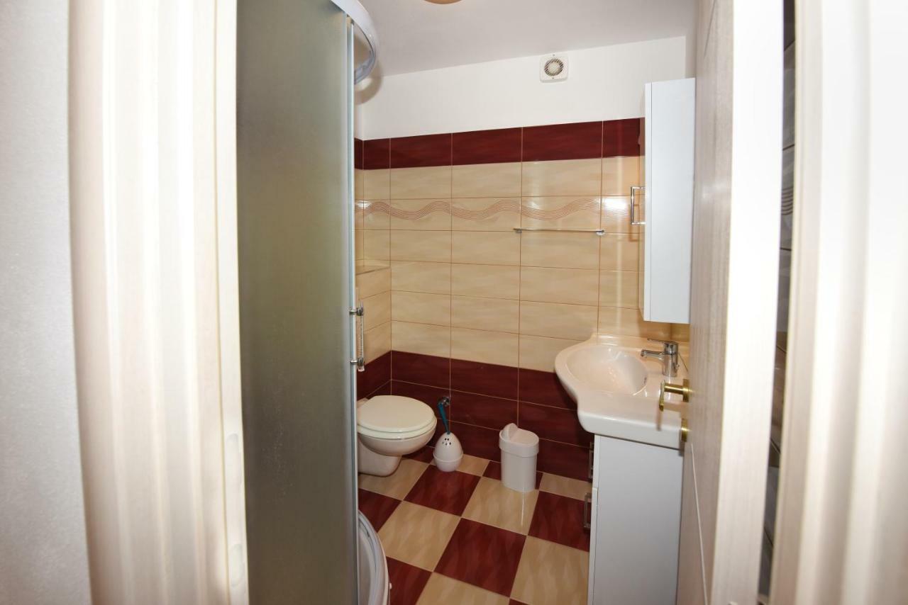 Apartment Nena Funtana